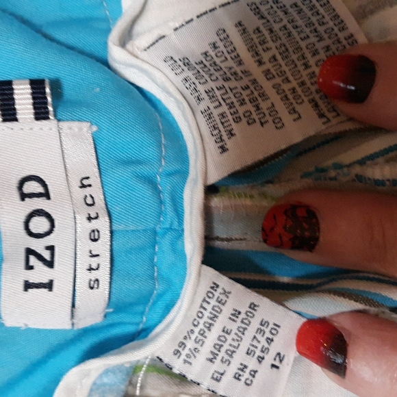 Women's IZOD capris size 12 - Picture 2 of 3